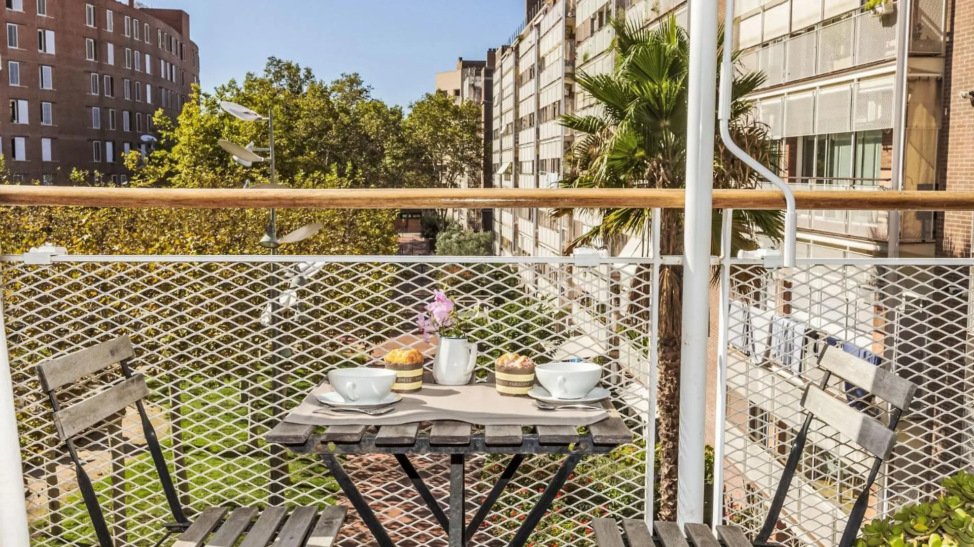 Apartment Vila Olimpica Sant Marti By Interhome location